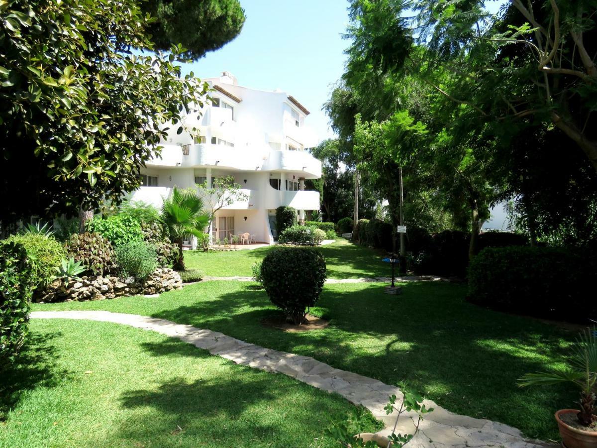 Calle Pinos De Calahonda Sitio de Calahonda Buitenkant foto